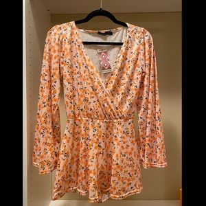 Peach Floral Long Sleeve Romper (US Size 6) NEW